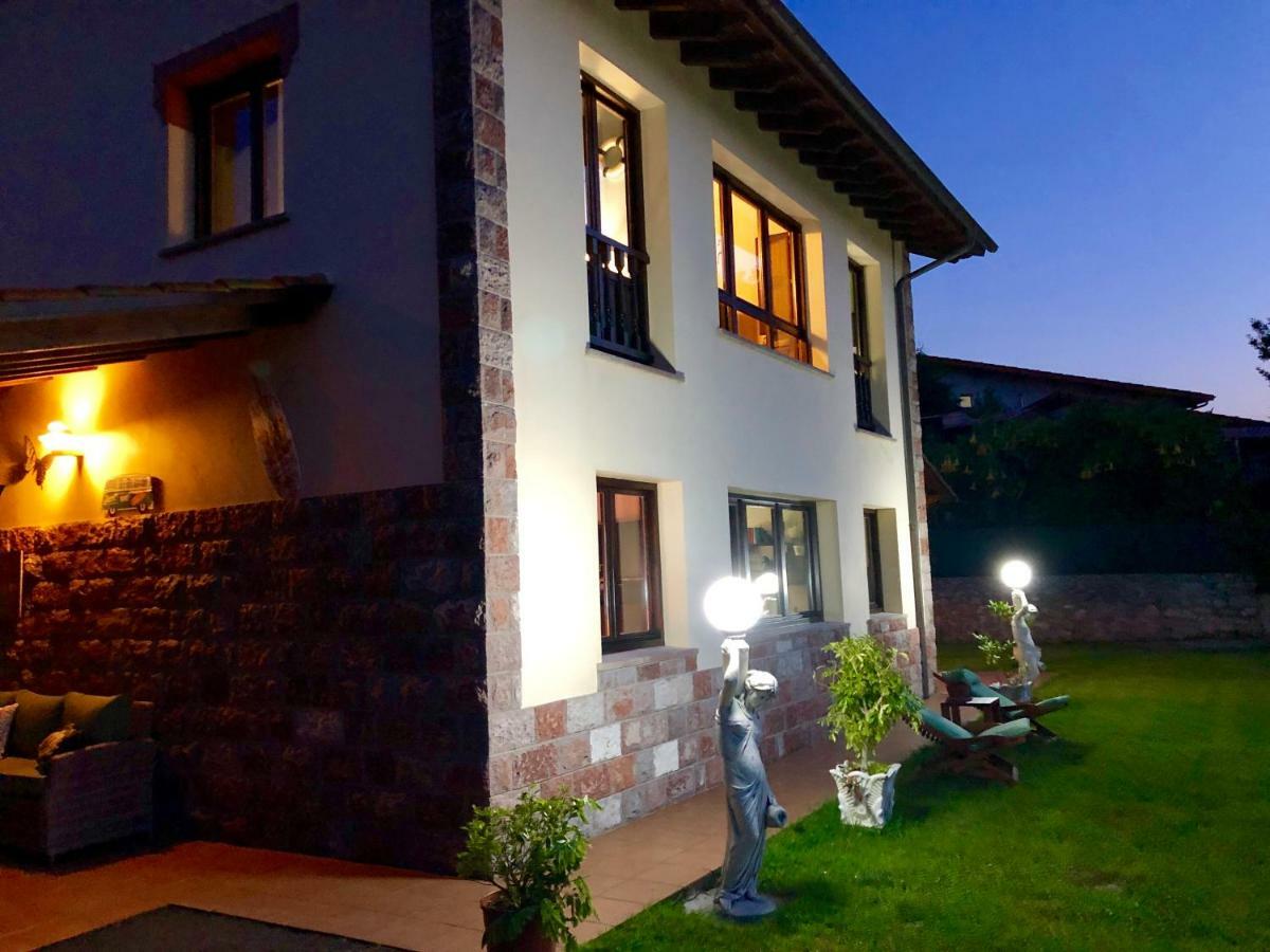 Casa Frente A Los Bufones De Pria Villa Llames de Pría Exteriör bild